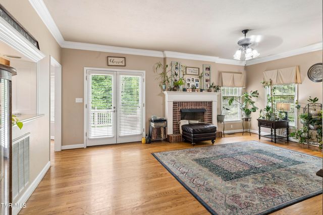 2705 Berkshire Lane, Kingsport, TN 37660