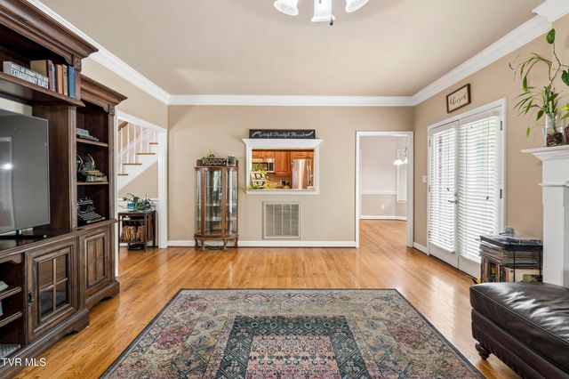 2705 Berkshire Lane, Kingsport, TN 37660