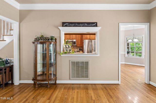 2705 Berkshire Lane, Kingsport, TN 37660
