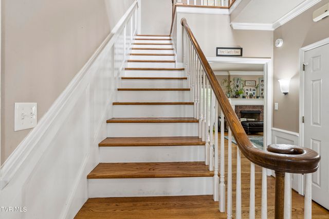 2705 Berkshire Lane, Kingsport, TN 37660