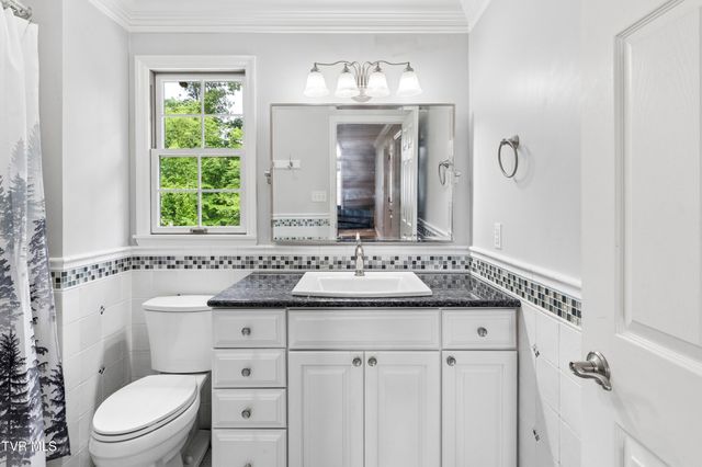 2705 Berkshire Lane, Kingsport, TN 37660