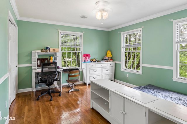 2705 Berkshire Lane, Kingsport, TN 37660