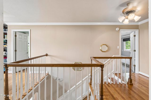 2705 Berkshire Lane, Kingsport, TN 37660