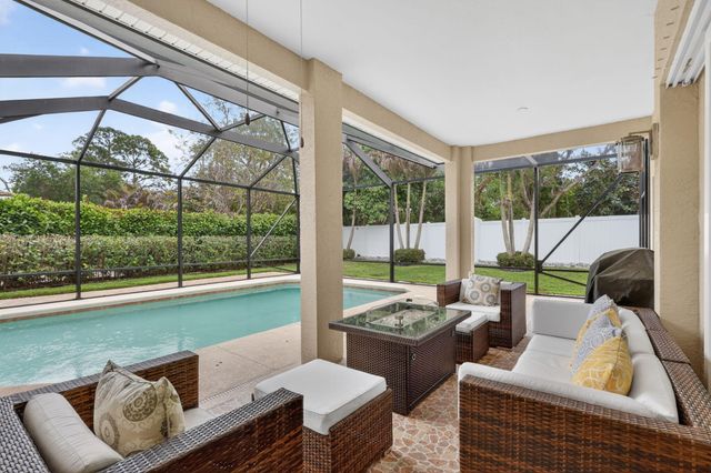 2172 SW Panther Trace, Stuart, FL 34997