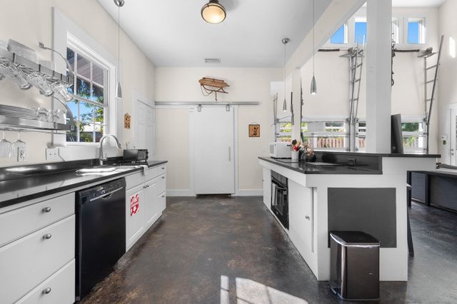 152 Martin Luther King Ave A, St Augustine, FL 32084