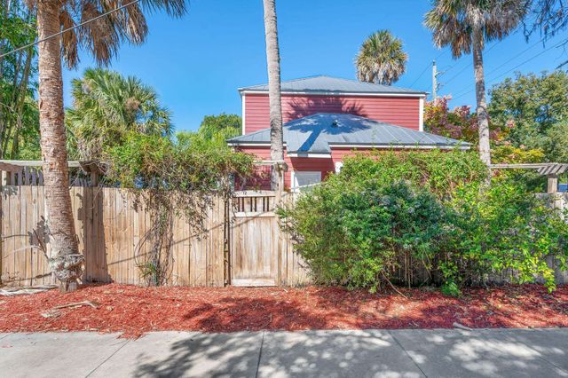 152 Martin Luther King Ave A, St Augustine, FL 32084