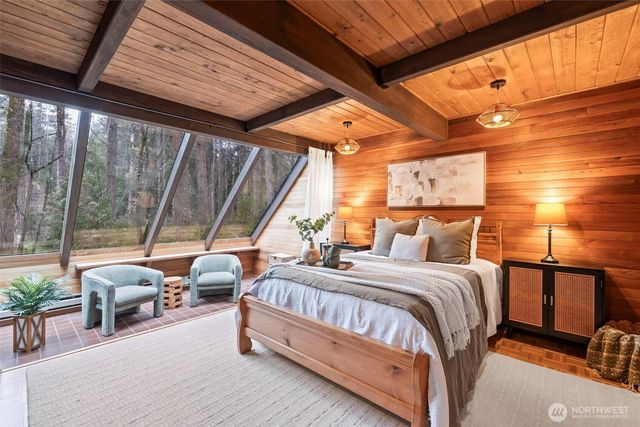 9910 40th Avenue Ct, Gig Harbor, WA 98332