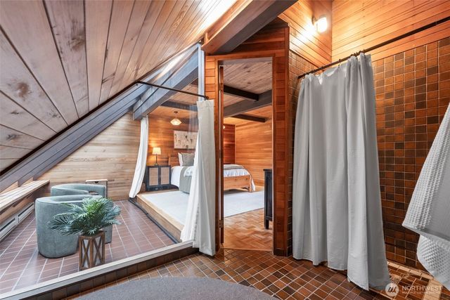 9910 40th Avenue Ct, Gig Harbor, WA 98332