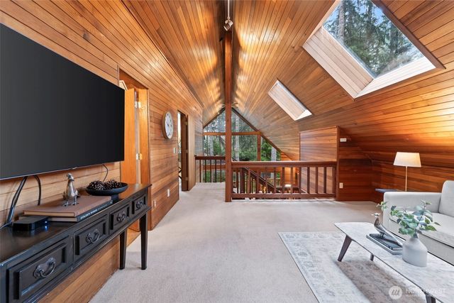 9910 40th Avenue Ct, Gig Harbor, WA 98332