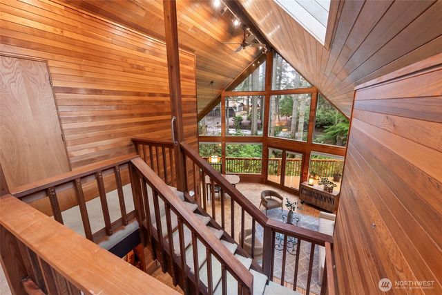 9910 40th Avenue Ct, Gig Harbor, WA 98332