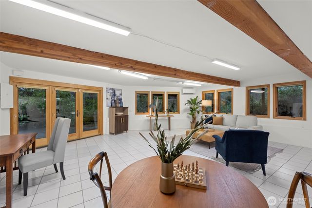 9910 40th Avenue Ct, Gig Harbor, WA 98332