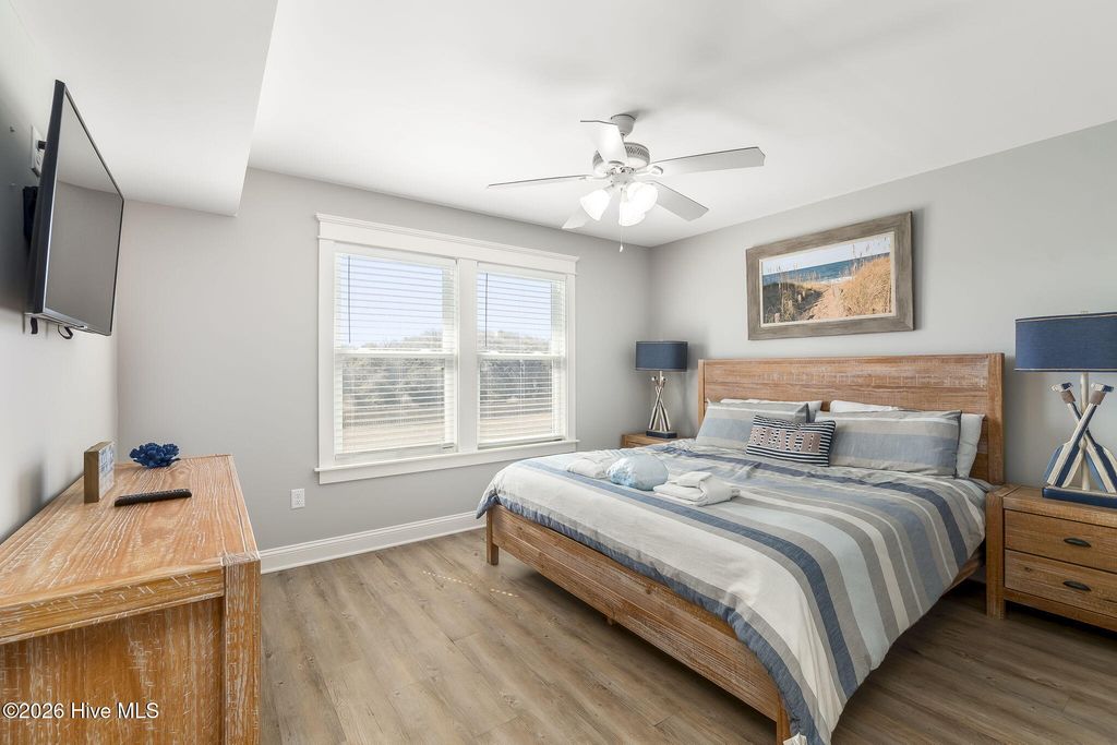 Image 14 of property listing at 4616 Lindbergh Avenue, Kitty Hawk, NC 27949