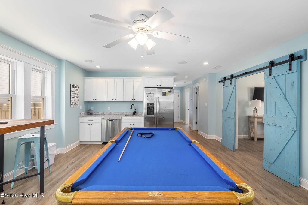 Image 20 of property listing at 4616 Lindbergh Avenue, Kitty Hawk, NC 27949