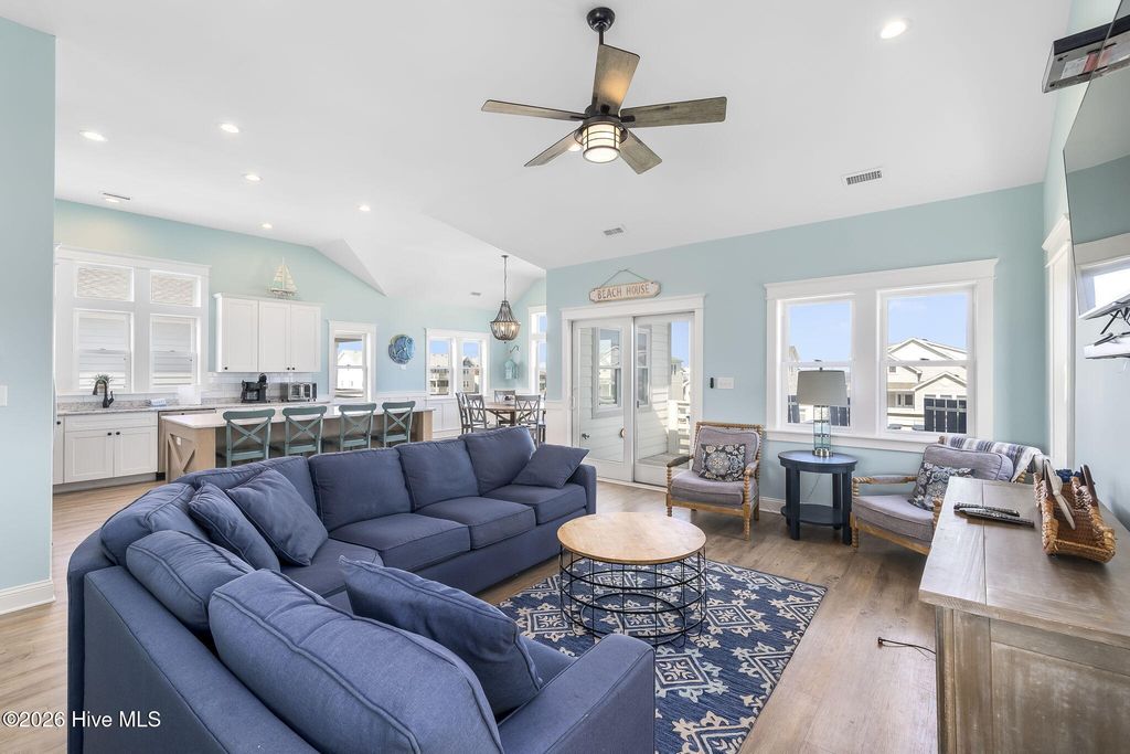 Image 30 of property listing at 4616 Lindbergh Avenue, Kitty Hawk, NC 27949