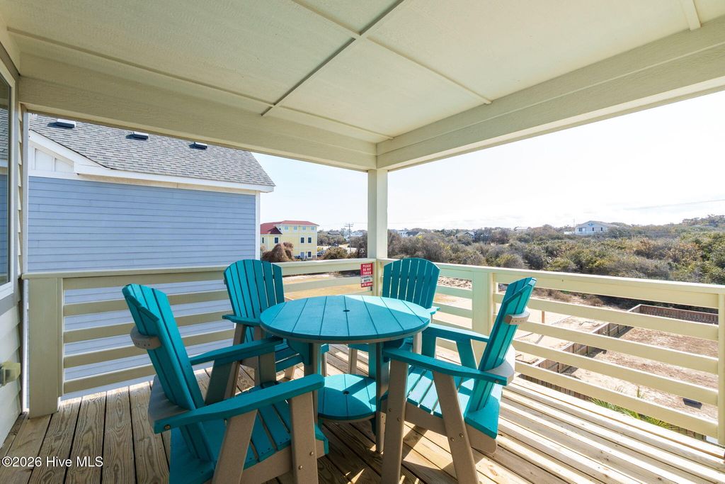 Image 37 of property listing at 4616 Lindbergh Avenue, Kitty Hawk, NC 27949