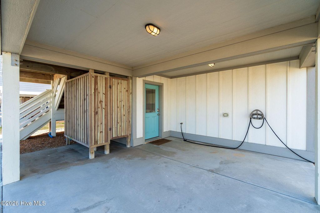 Image 42 of property listing at 4616 Lindbergh Avenue, Kitty Hawk, NC 27949