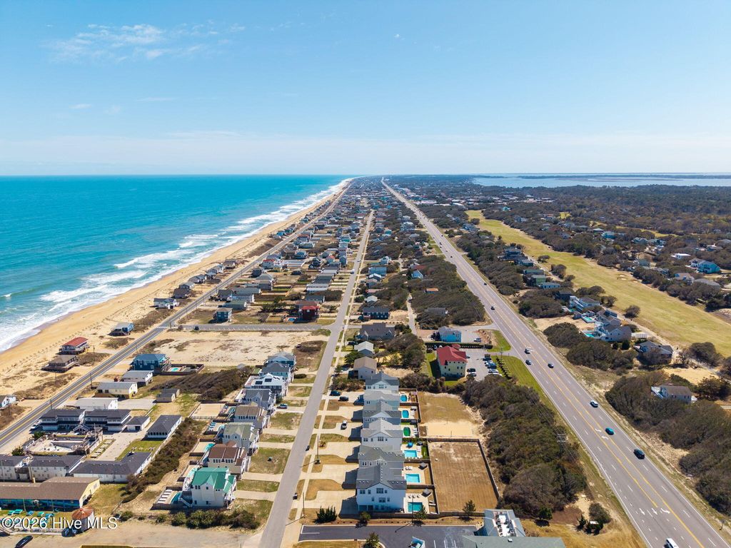 Image 61 of property listing at 4616 Lindbergh Avenue, Kitty Hawk, NC 27949