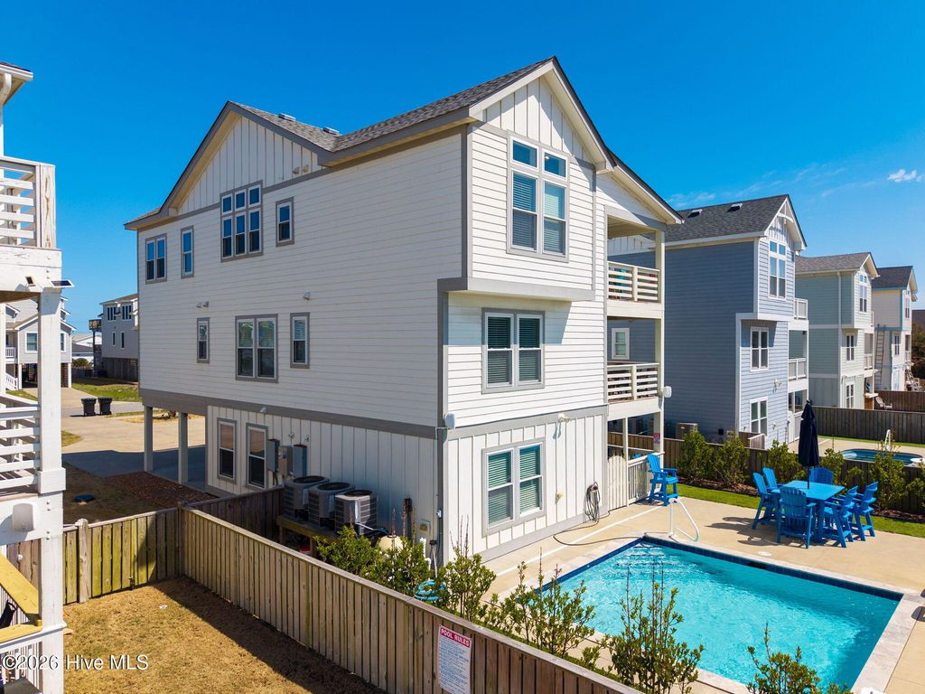 Image 67 of property listing at 4616 Lindbergh Avenue, Kitty Hawk, NC 27949