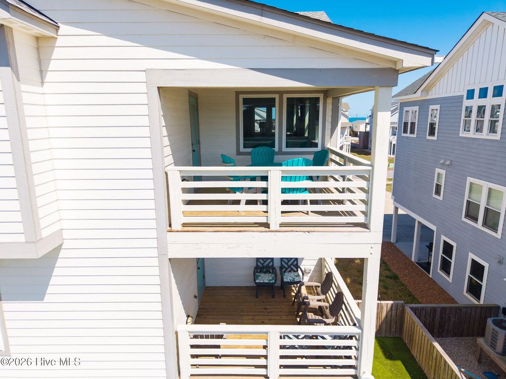 Image 69 of property listing at 4616 Lindbergh Avenue, Kitty Hawk, NC 27949