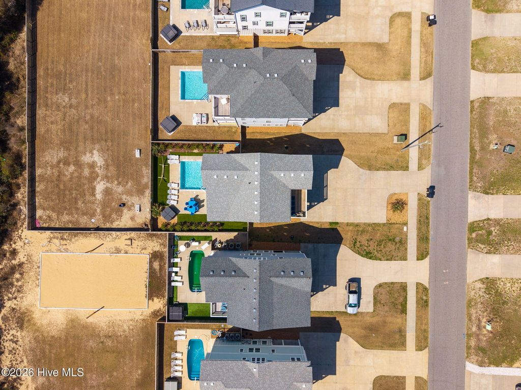 Image 78 of property listing at 4616 Lindbergh Avenue, Kitty Hawk, NC 27949