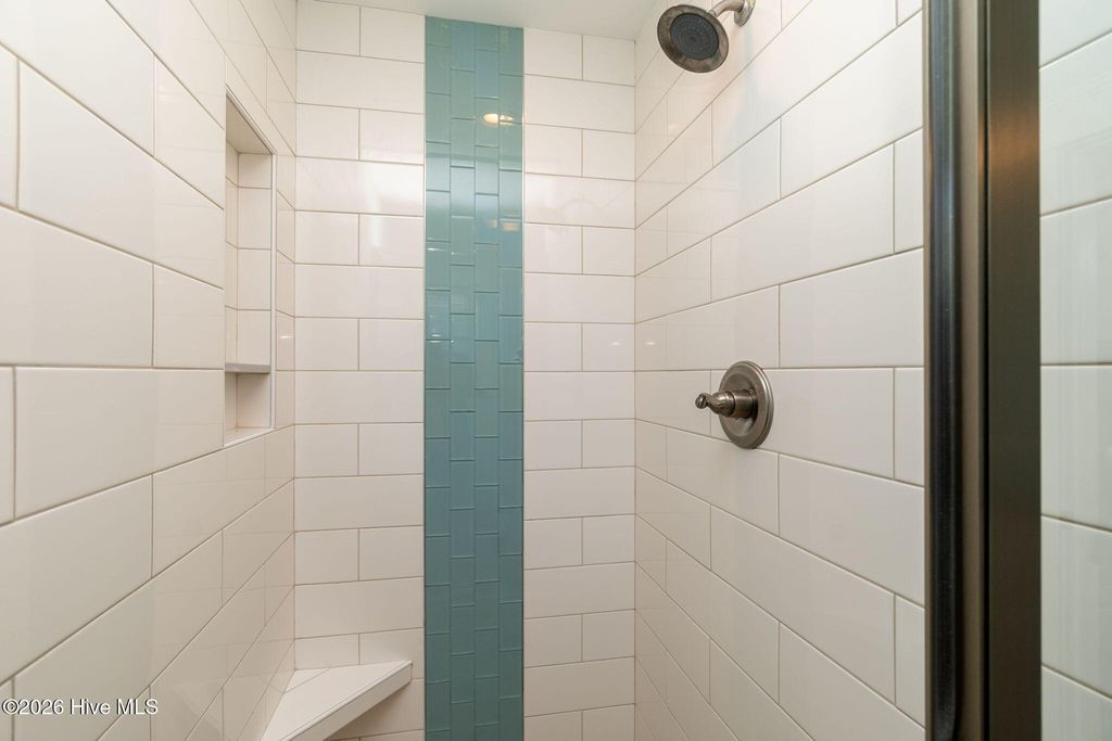 Image 9 of property listing at 4616 Lindbergh Avenue, Kitty Hawk, NC 27949