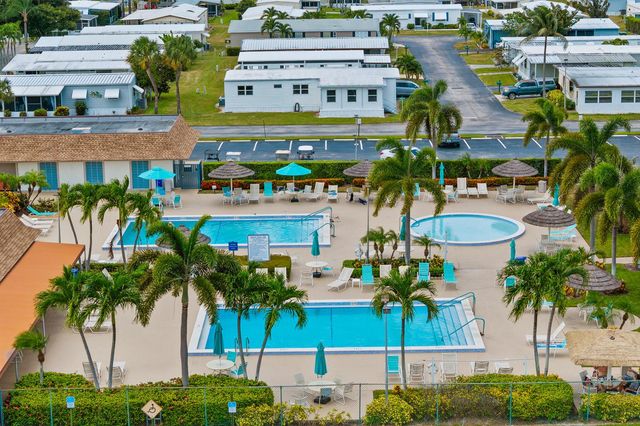 17007 Grand Terre Bay Drive, Boynton Beach, FL 33436