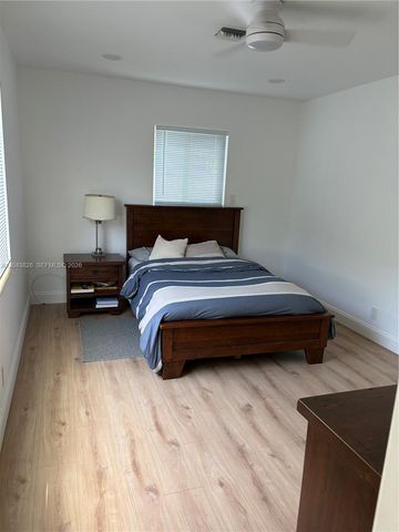 3397 NE 20th Avenue, Oakland Park, FL 33306