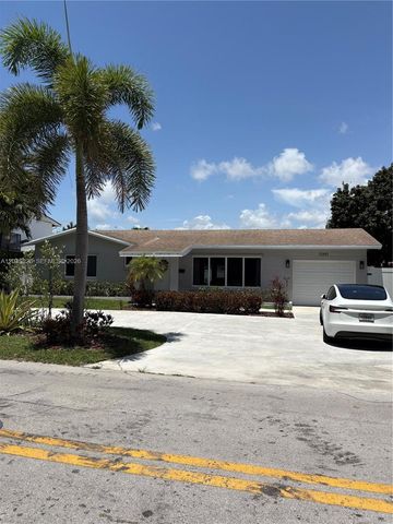 3397 NE 20th Avenue, Oakland Park, FL 33306