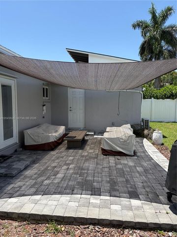 3397 NE 20th Avenue, Oakland Park, FL 33306