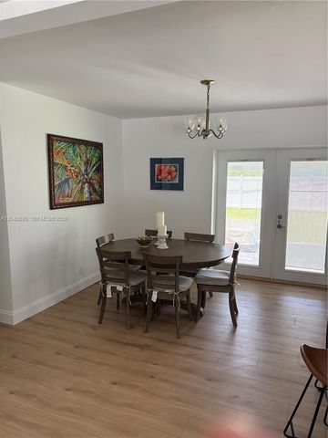 3397 NE 20th Avenue, Oakland Park, FL 33306