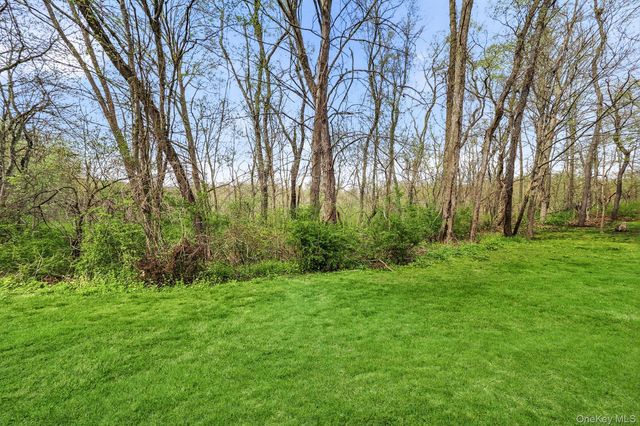 314 Cornwall Meadows Lane, Patterson, NY 12563