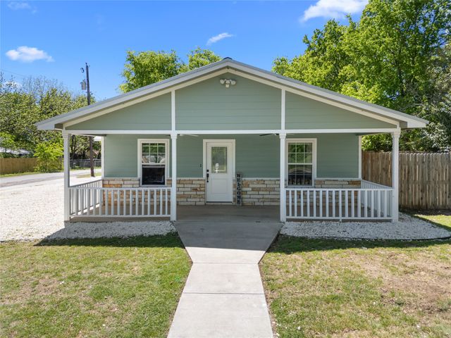 900 Bosque, Meridian, TX 76665