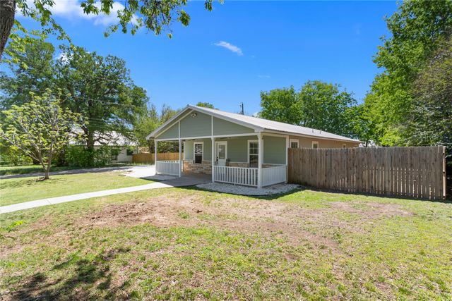 900 Bosque, Meridian, TX 76665