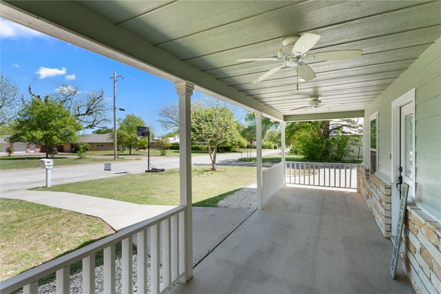 900 Bosque, Meridian, TX 76665