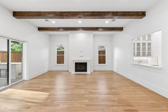 9939 Ontario Lane, Dallas, TX 75220