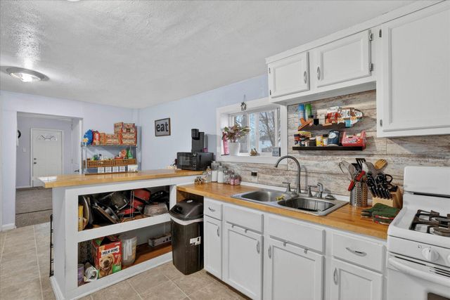 620 E Green Street, Marshall City, MI 49068