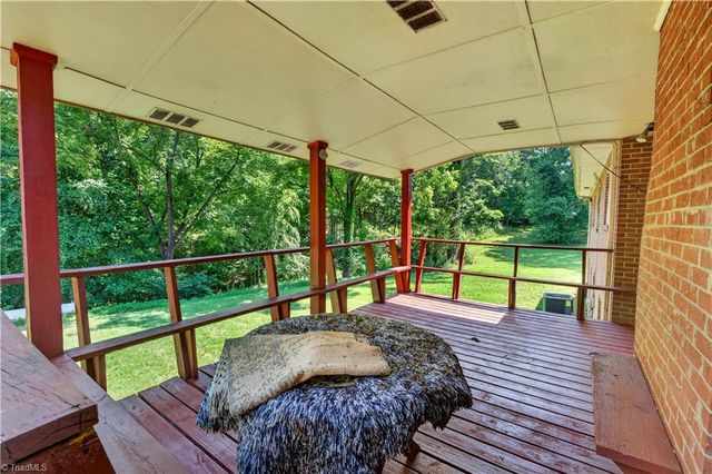 2911 Ararat Hwy, Ararat, VA 24053