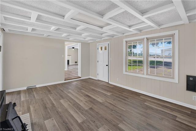 2911 Ararat Hwy, Ararat, VA 24053
