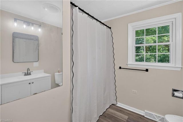2911 Ararat Hwy, Ararat, VA 24053