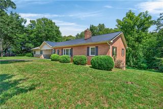 2911 Ararat Hwy, Ararat, VA 24053