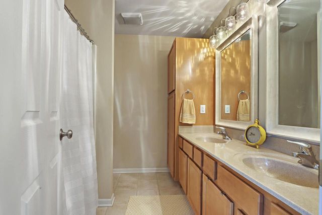436 Ashley DRIVE, Williams Bay, WI 53191