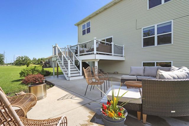 436 Ashley DRIVE, Williams Bay, WI 53191