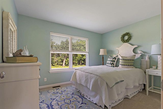 436 Ashley DRIVE, Williams Bay, WI 53191