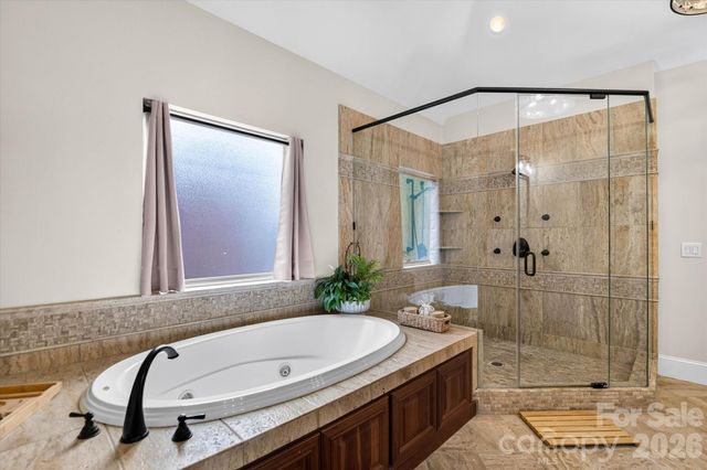 2929 Providence Trail Lane, Charlotte, NC 28270