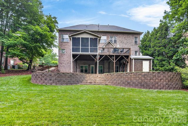 2929 Providence Trail Lane, Charlotte, NC 28270