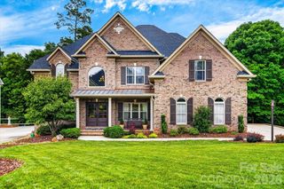 2929 Providence Trail Lane, Charlotte, NC 28270