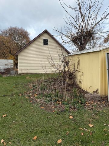 1333 Sunset Avenue, Porter, IN 46304