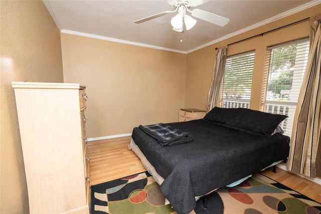 10130 Summerberry Lane, Tomball, TX 77375