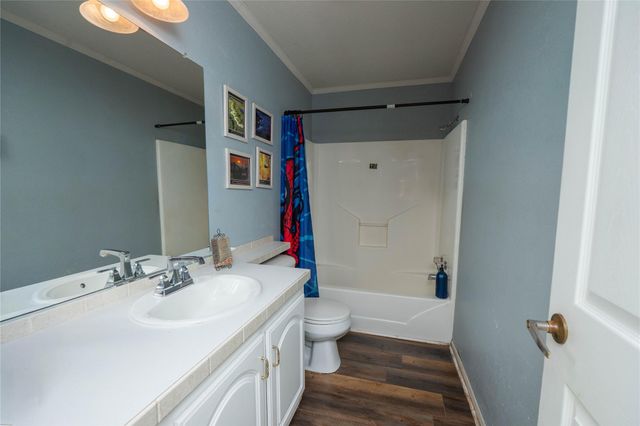 10130 Summerberry Lane, Tomball, TX 77375
