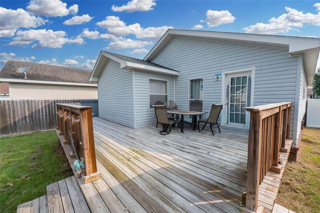 10130 Summerberry Lane, Tomball, TX 77375